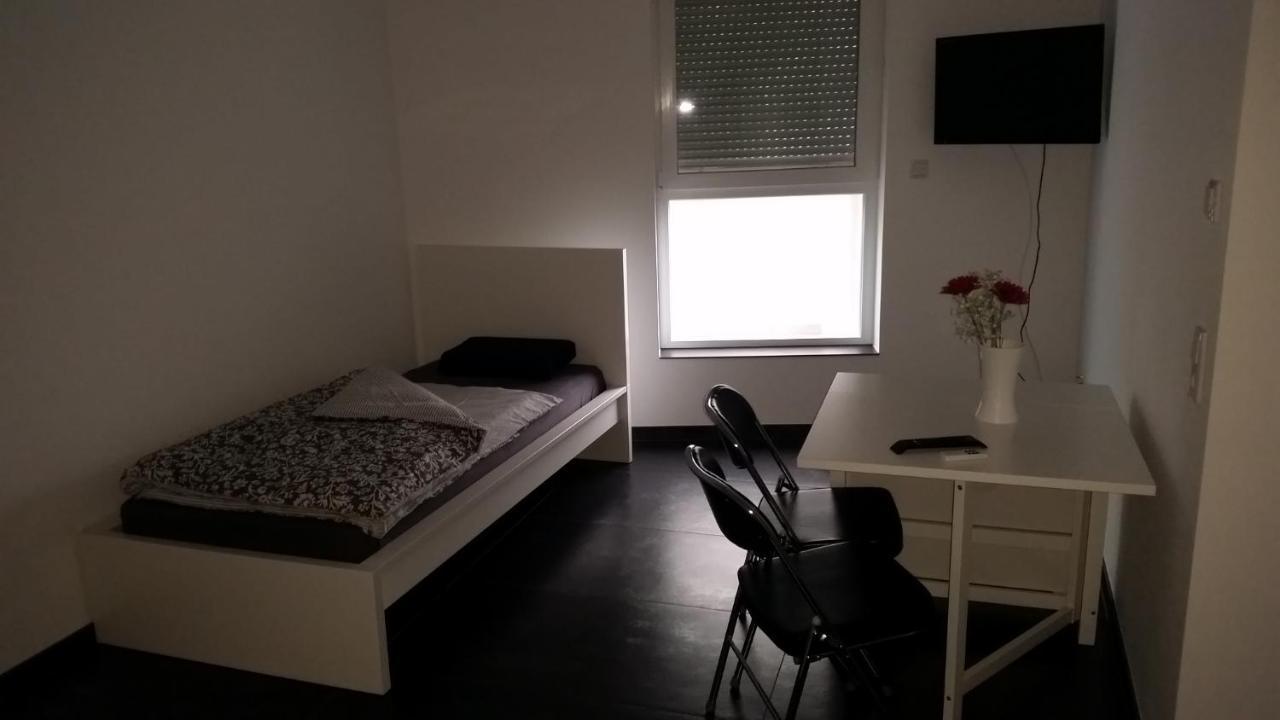 Private Unterkunft Askinartar Mainz Exterior foto