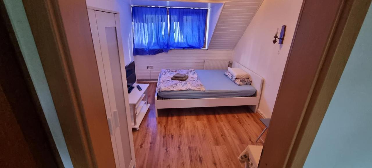 Private Unterkunft Askinartar Apartment Mainz Cameră foto